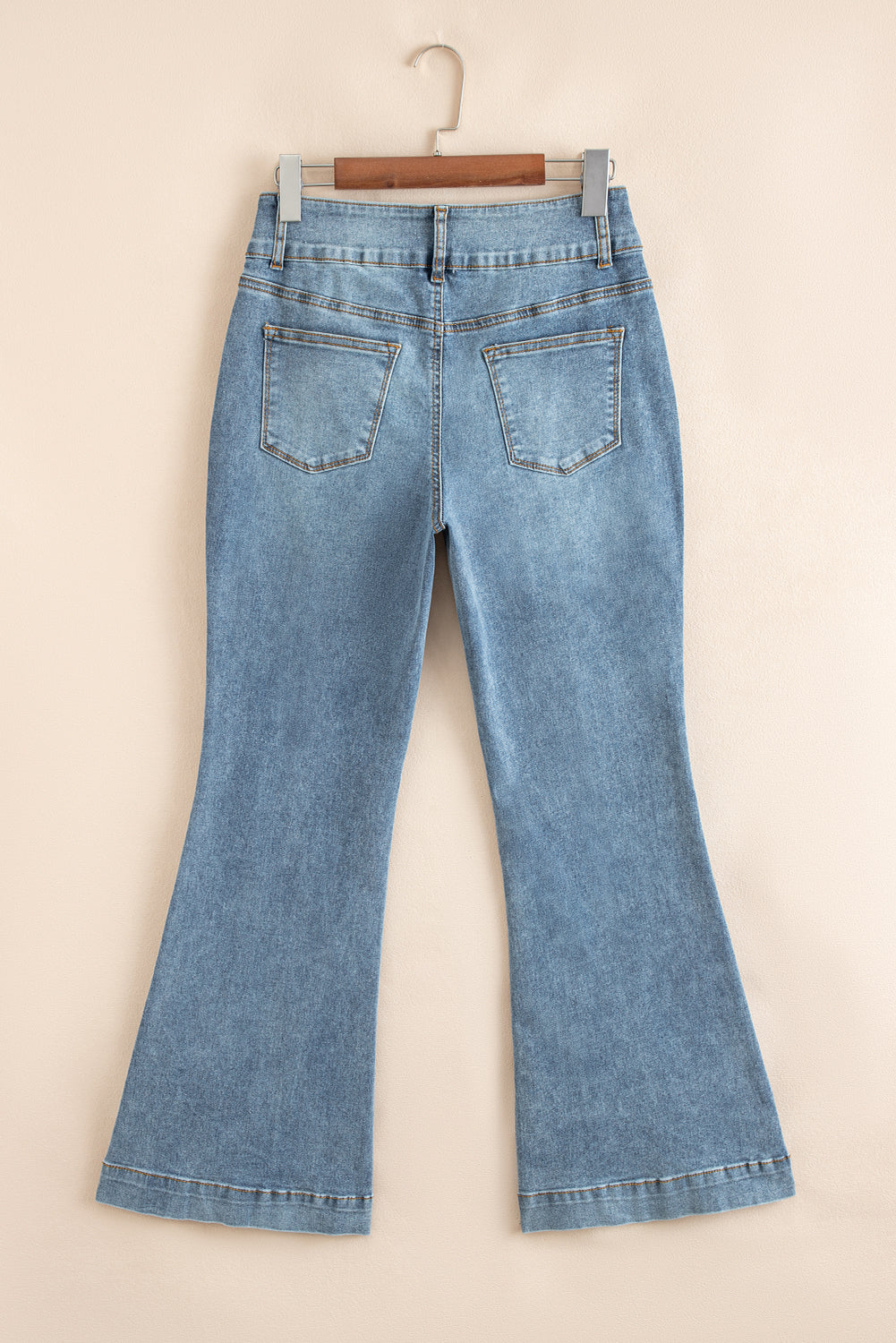 Dämmerungsblaue 2-Knöpfe-Hohe-Taille-Stiefel-Trimm Bootcut-Jeans