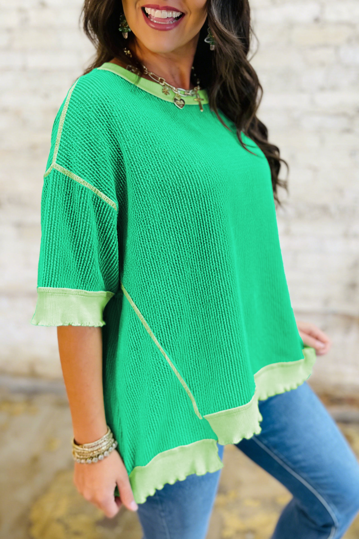 Mintgrünes lockeres, ungleichmäßiges Saum-Twist-T-Shirt mit Rippen