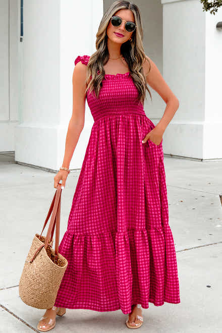 Robe d’été de vacances à col carré à carreaux rouge ajustée et évasée