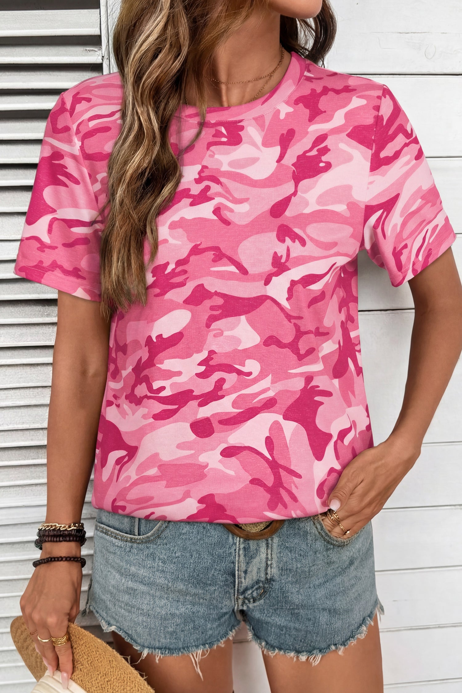 Grünes Tarnmuster-T-Shirt mit Crew-Neck