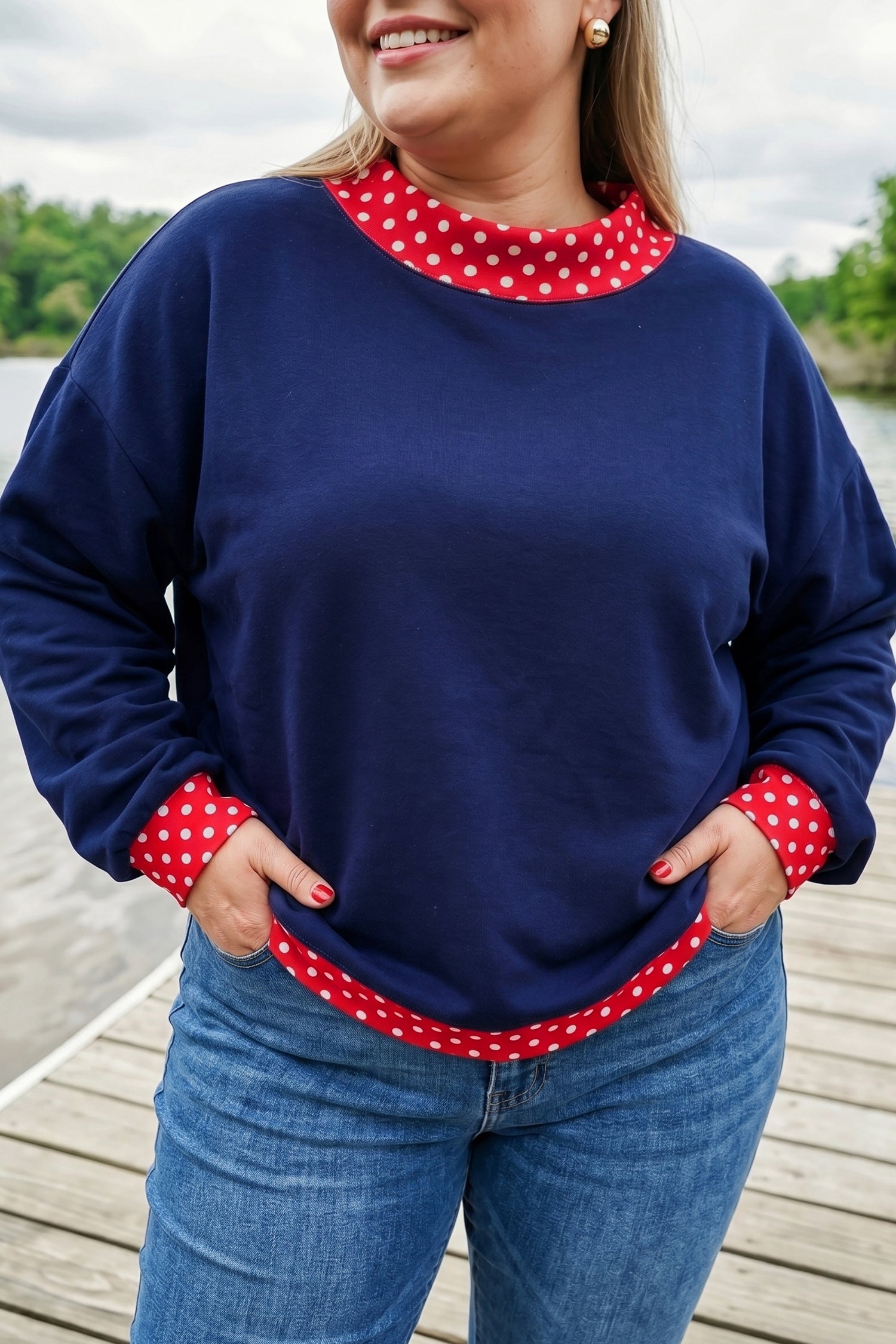 Sweat-shirt grande taille à pois bleu sale à pois patchwork à col rond