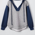 Hellgrauer Farbblock-Patchwork-V-Hals-Kordelzug-Hoodie - Foto 2
