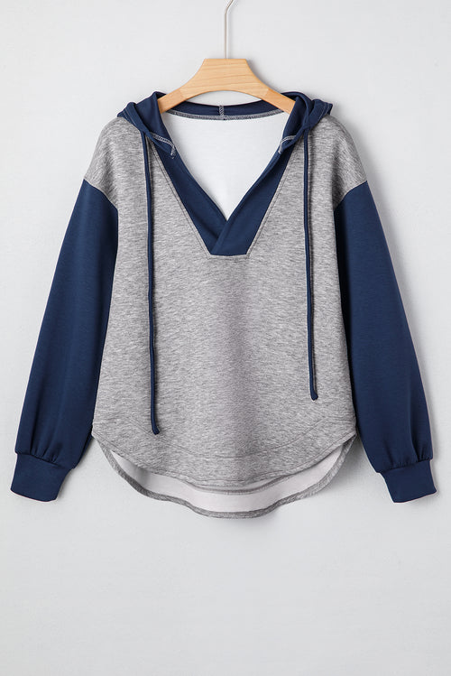 Sweat à capuche à manches en bloc de couleur gris clair en rafaçage à cordon en V - Detail