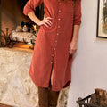 Clay Long Sleeve Button Down Corduroy Midi Length One Piece Dress - Foto 1