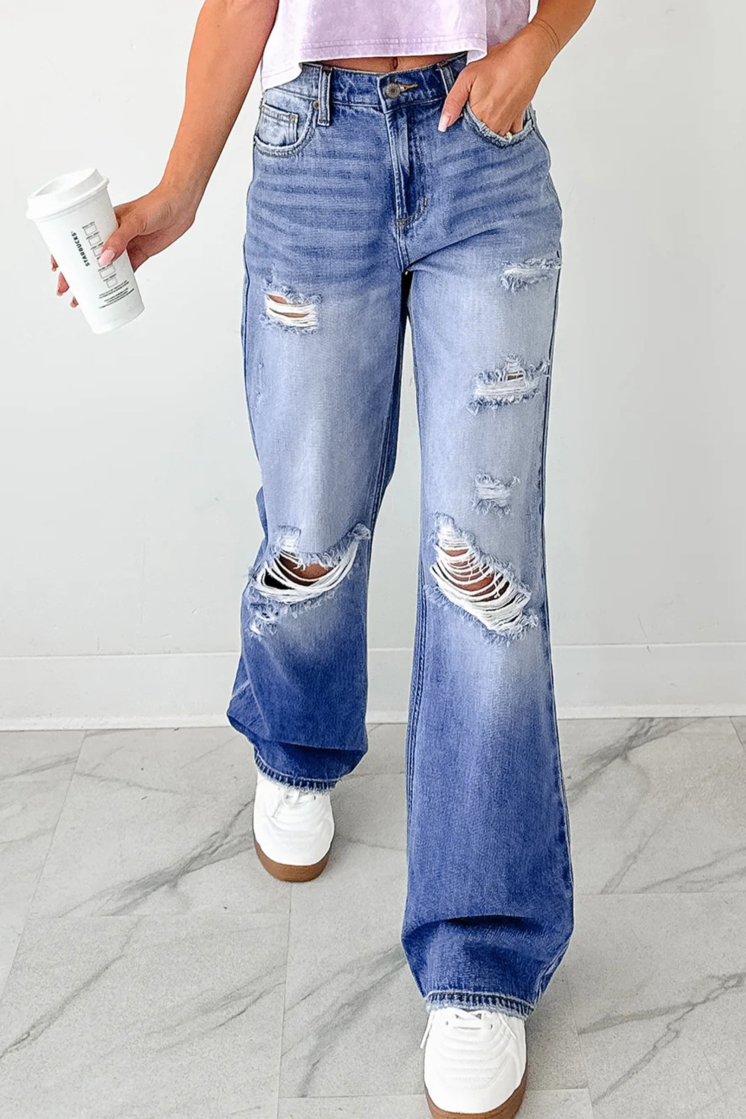 Myosotis Mid Rise Belastete Vorschau auf Jeans mit geraden Beinen