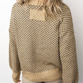 Maglione a maniche lunghe con stampa geometrica cachi, spalle a scollo rotondo e scollo a scena - Foto 2