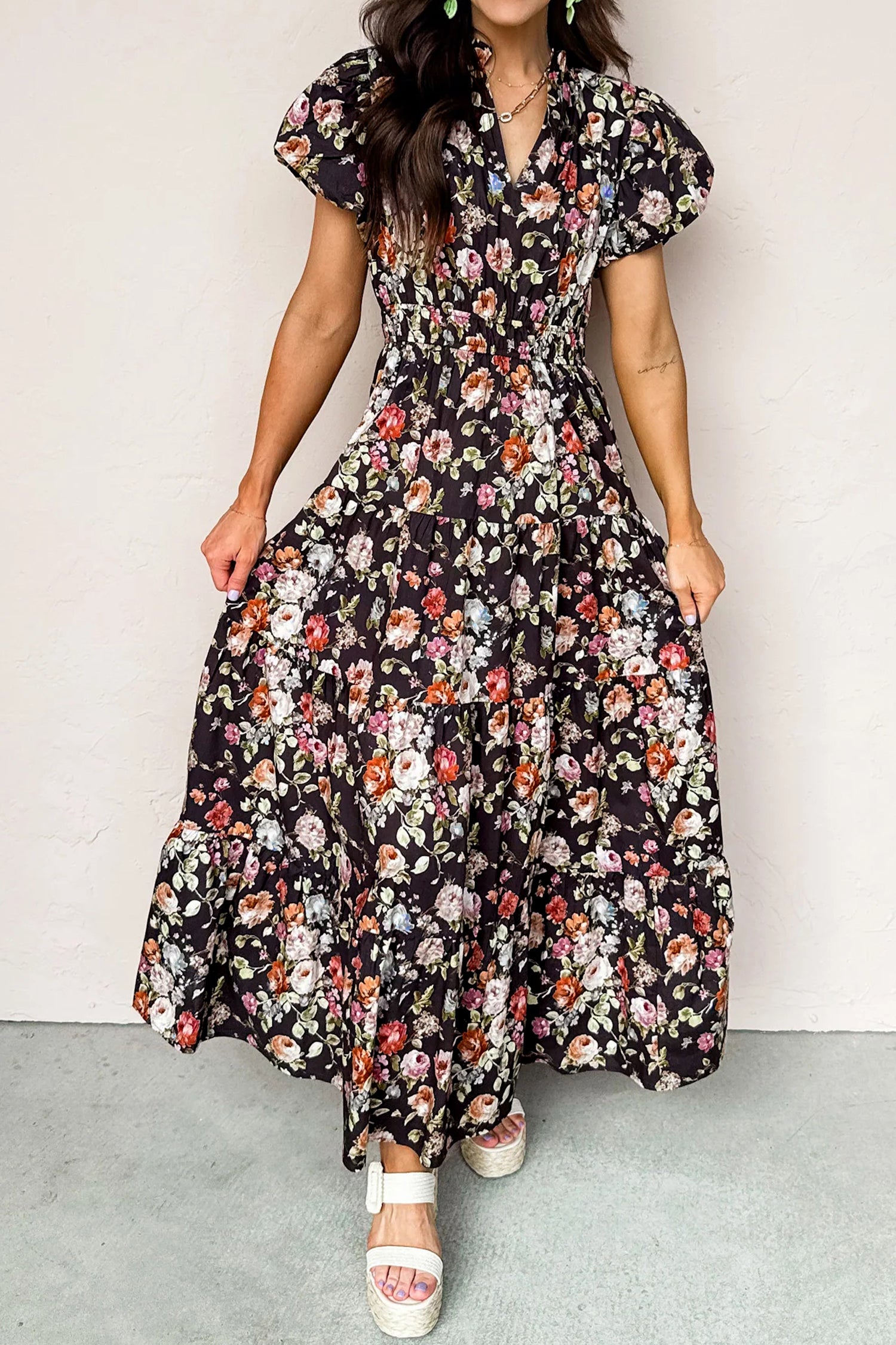 Schwarzes Blumenmuster V-Hals-Plissiertes Maxikleid – Damesmode Afbeelding 1