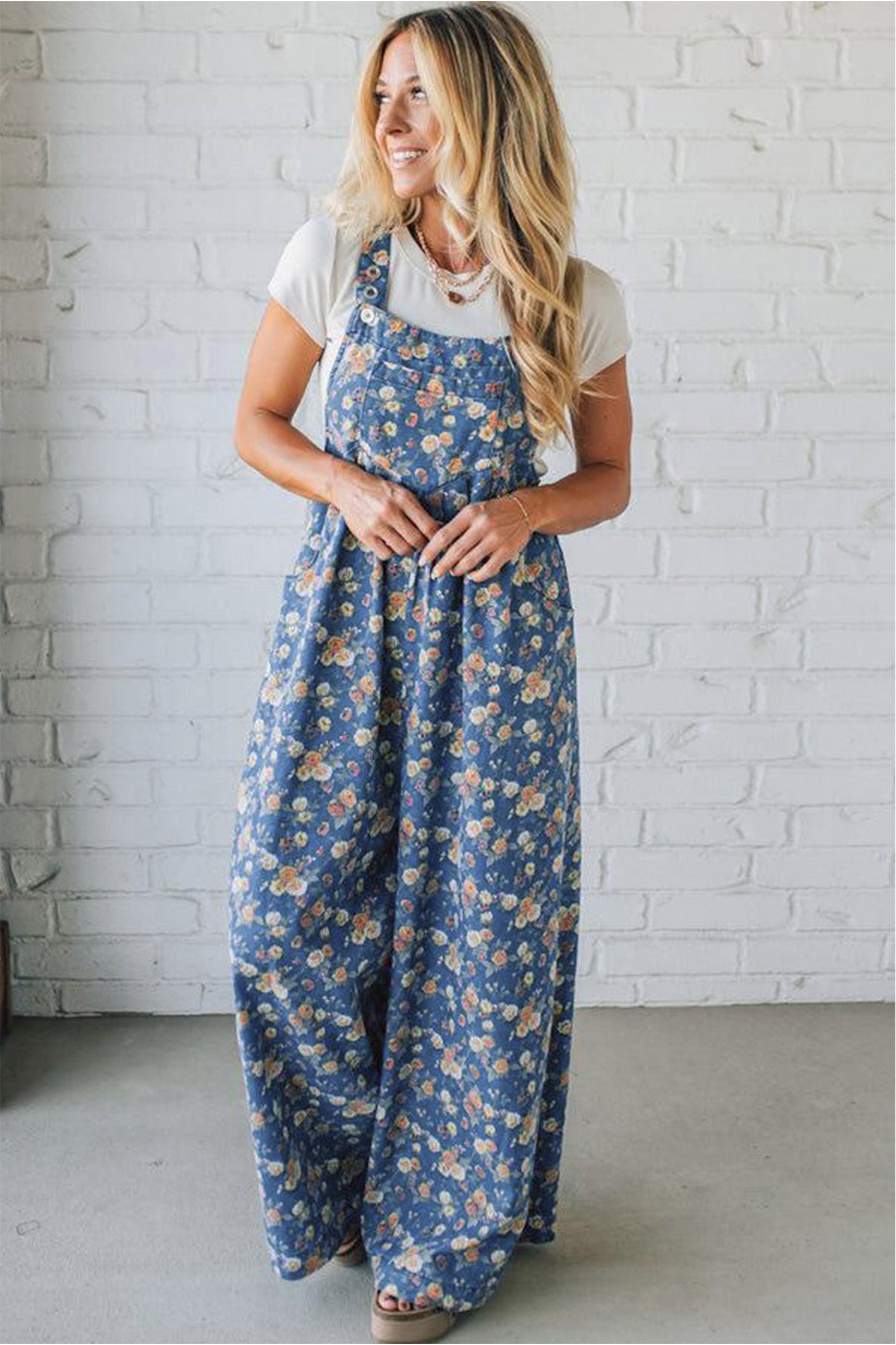 Blue Vintage Rose Printed Pleated Loose Denim Overall Jumpsuit - Damesmode Afbeelding 4