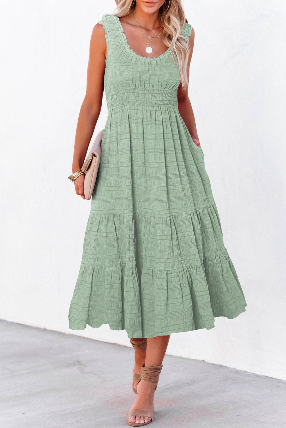 Schwarzes, plissiertes, quadratisches Midikleid – Damesmode Afbeelding 7