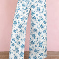 Vaqueros azul celeste, estampado floral, cintura recta y pierna recta - Foto 1