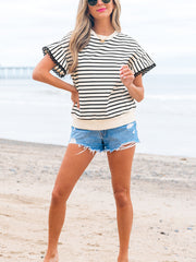 Black Stripe Scallop Lace Trim Ruffle Short Sleeves Crewneck Top - Damesmode Afbeelding 4 - Miniatuur
