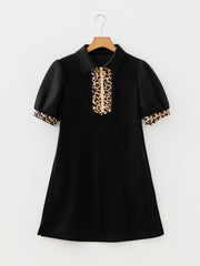 Schwarzes Leopard-Patchwork-Kurzärmel-Umkleid mit Reißverschlusskragen – Damesmode Afbeelding 5 - Miniatuur
