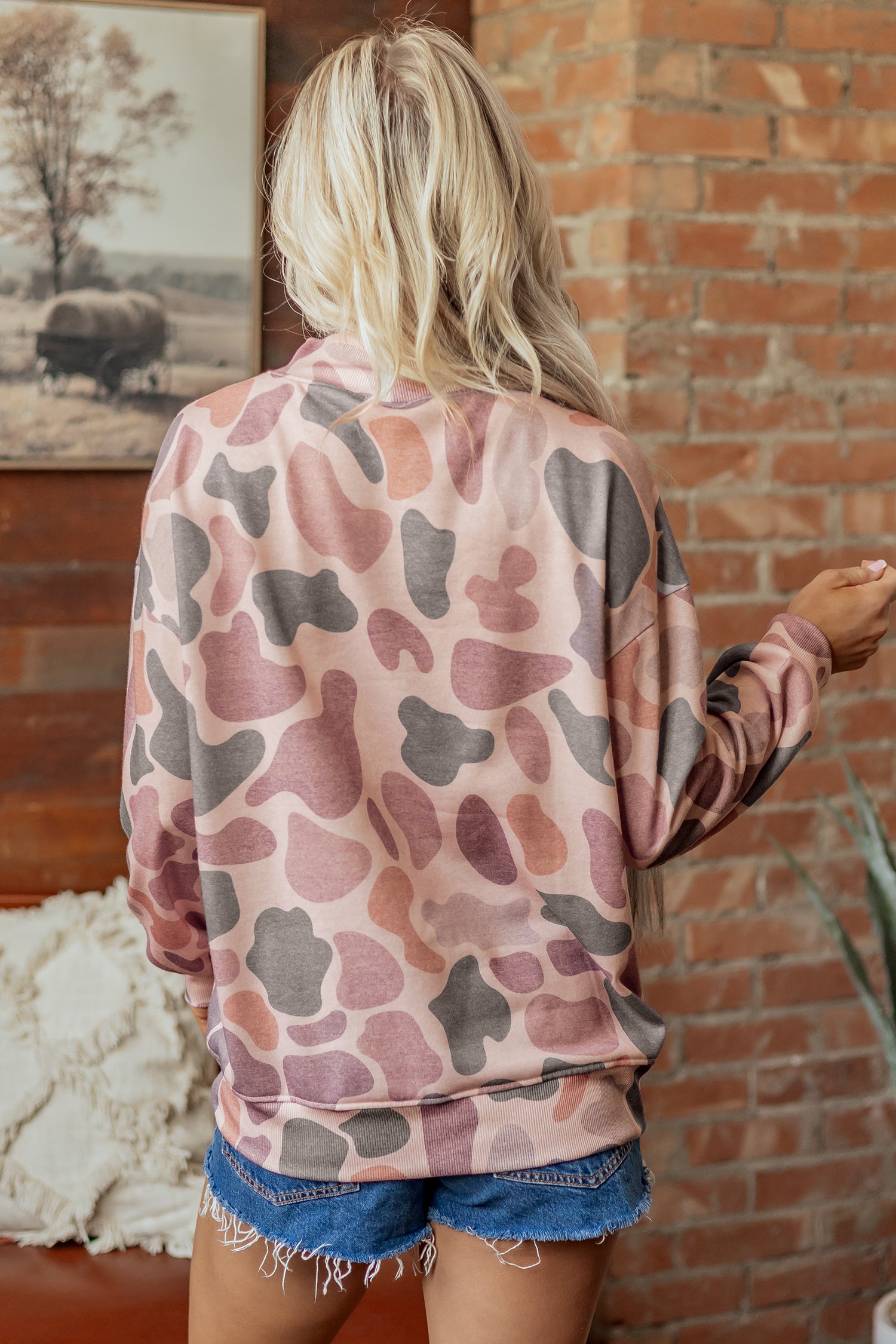 Mehrfarbiger Camouflage-Pullover im Western-Stil