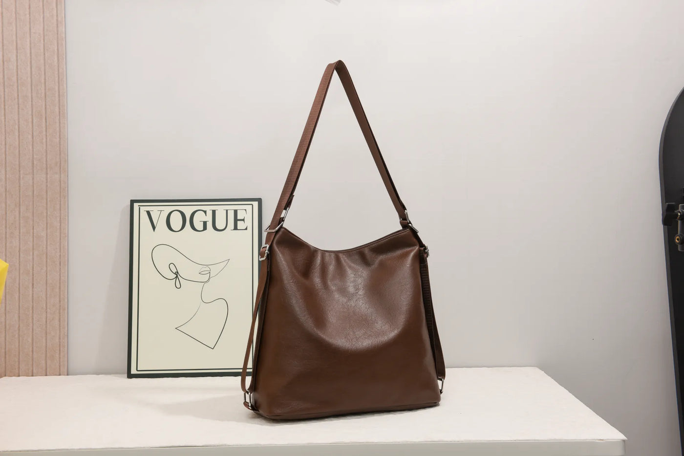 Leather Adjustable Strap Shoulder Bag - Luxe Damesmode & Kleding Collectie | Redblad Nederland