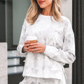 Beige Maple Camo Print Pullover Top and Elastic Waist Casual Short Set - Damesmode Afbeelding 5 - Foto 5