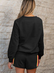 Bonbon-gestreifter Akzentpullover und Shorts zweiteiliges Casual-Set – Damesmode afbeelding 8 - Miniatuur