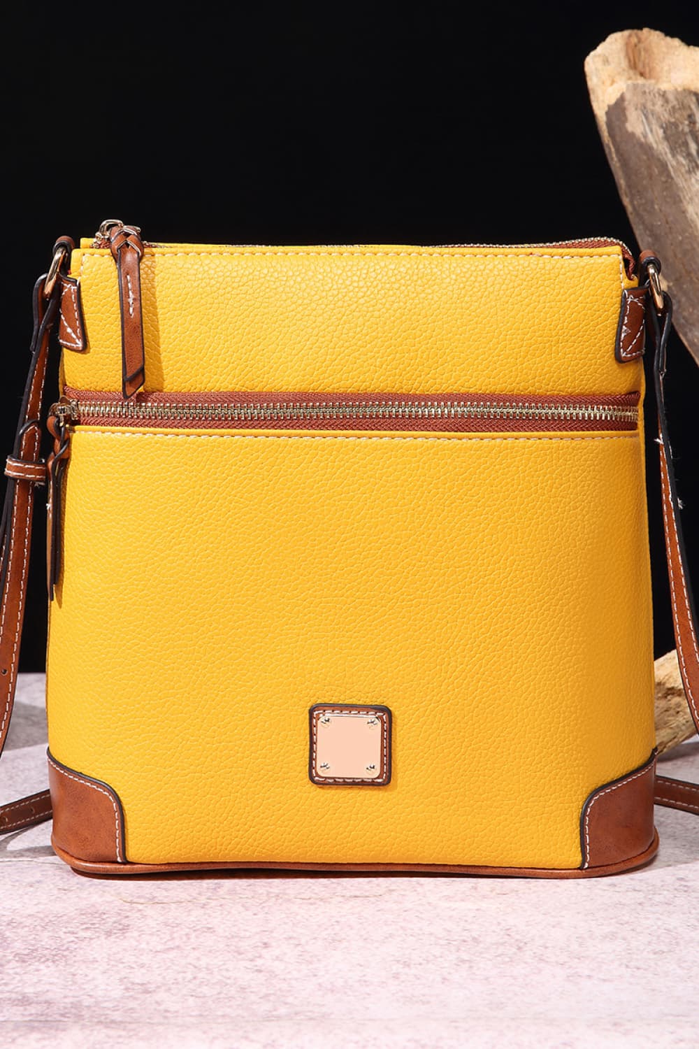 PU Leather Crossbody Bag - Exklusive Damenmode & Kleidung Kollektion | Redblad Deutschland