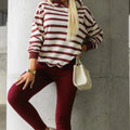 Sudadera con sudadera de rayas rojas y pantalones lisos de canaladura 2 piezas conjunto - Foto 4