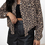 Dunkler Khaki-Leopardenmuster Cordjacke mit unregelmäßigem Saum und Knöpfung