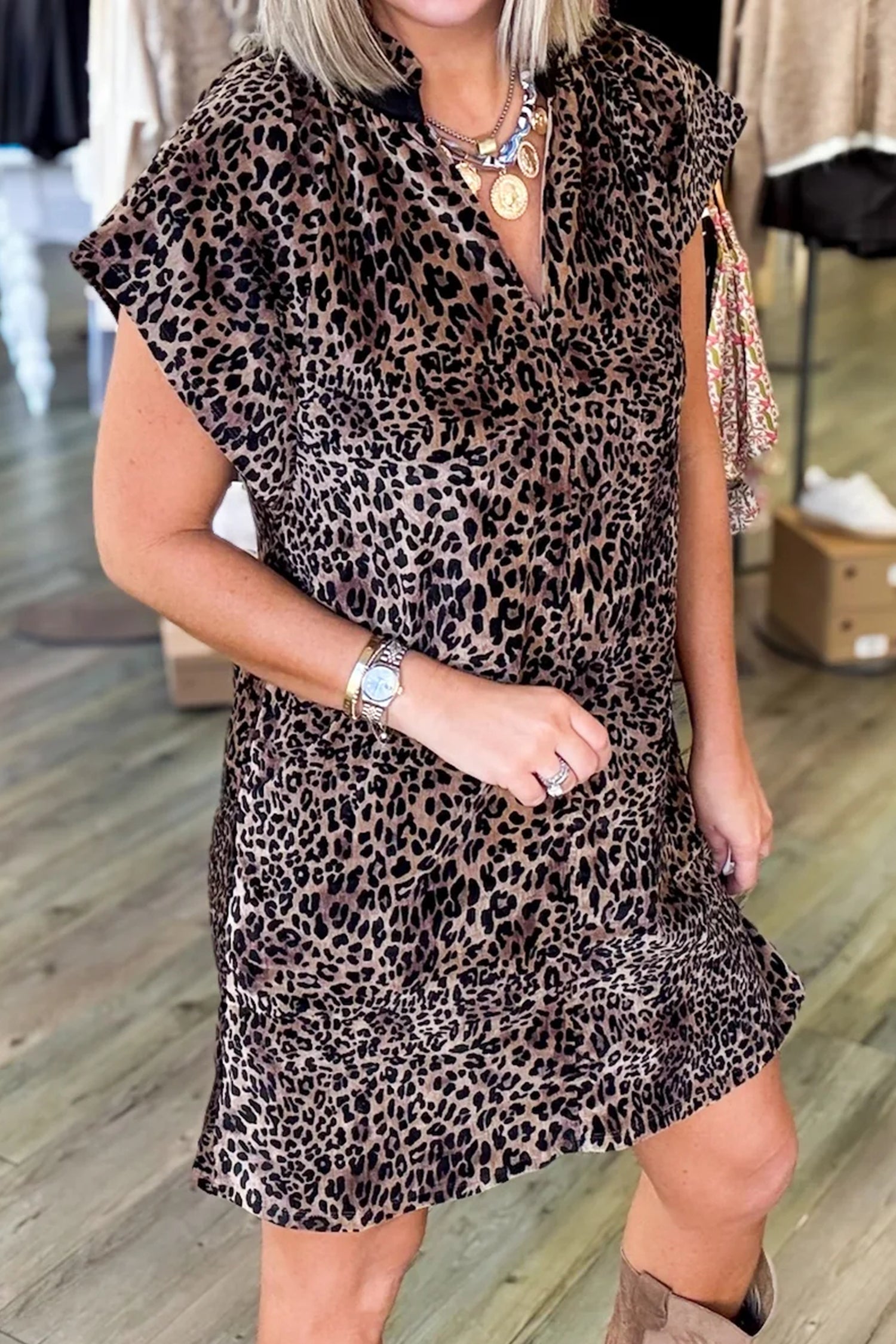 Brown Leopard Print Short Sleeve Mini Shift Silhouette Dress - Damesmode Afbeelding 2