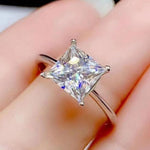 5 Carat Moissanite Solitaire Ring | Redblad 18K Solid Gold & Certified Diamond Rings