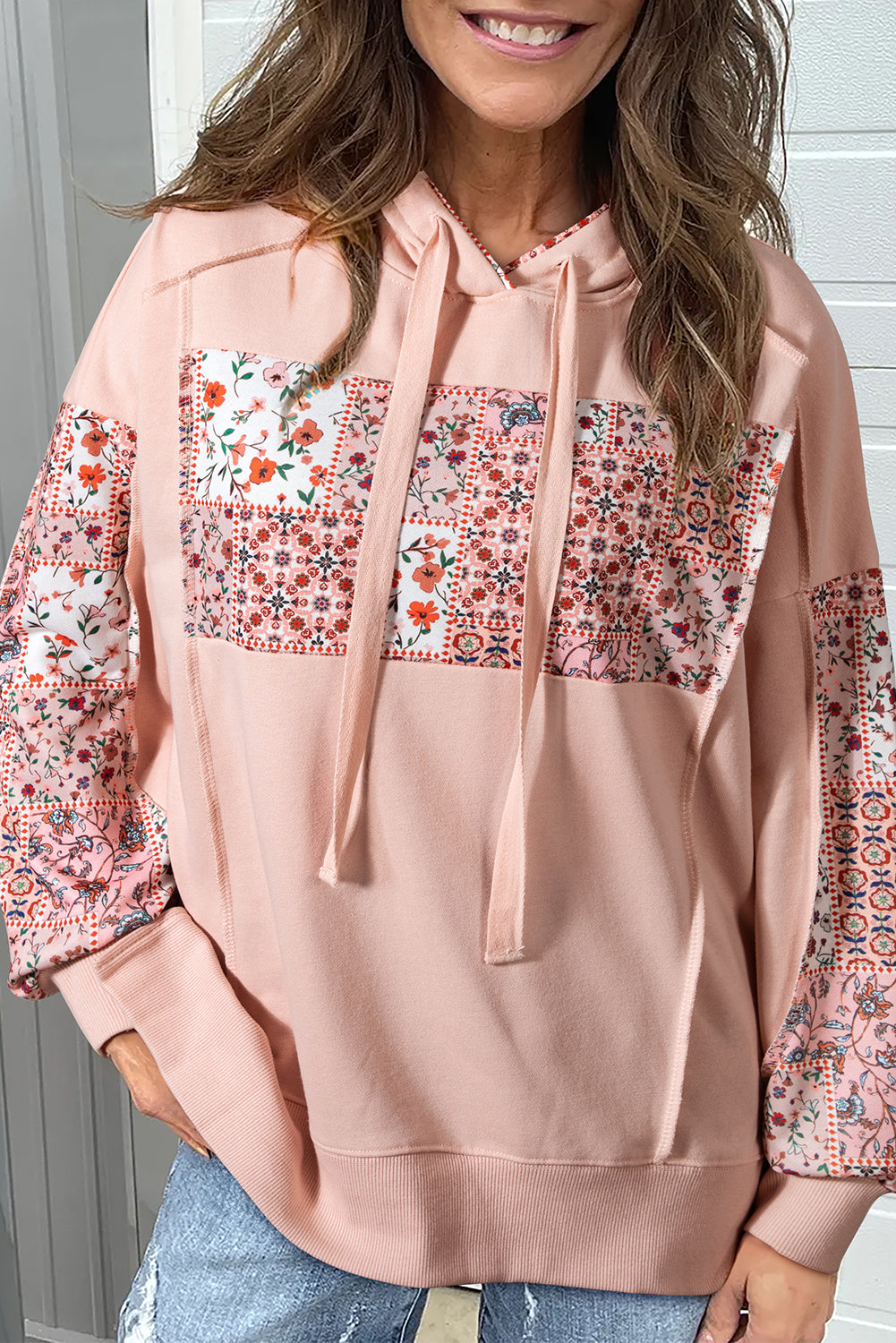 Flamingo Mix Blumen-Patchwork-Hoodie mit Seitenschlitz und Kordelzug