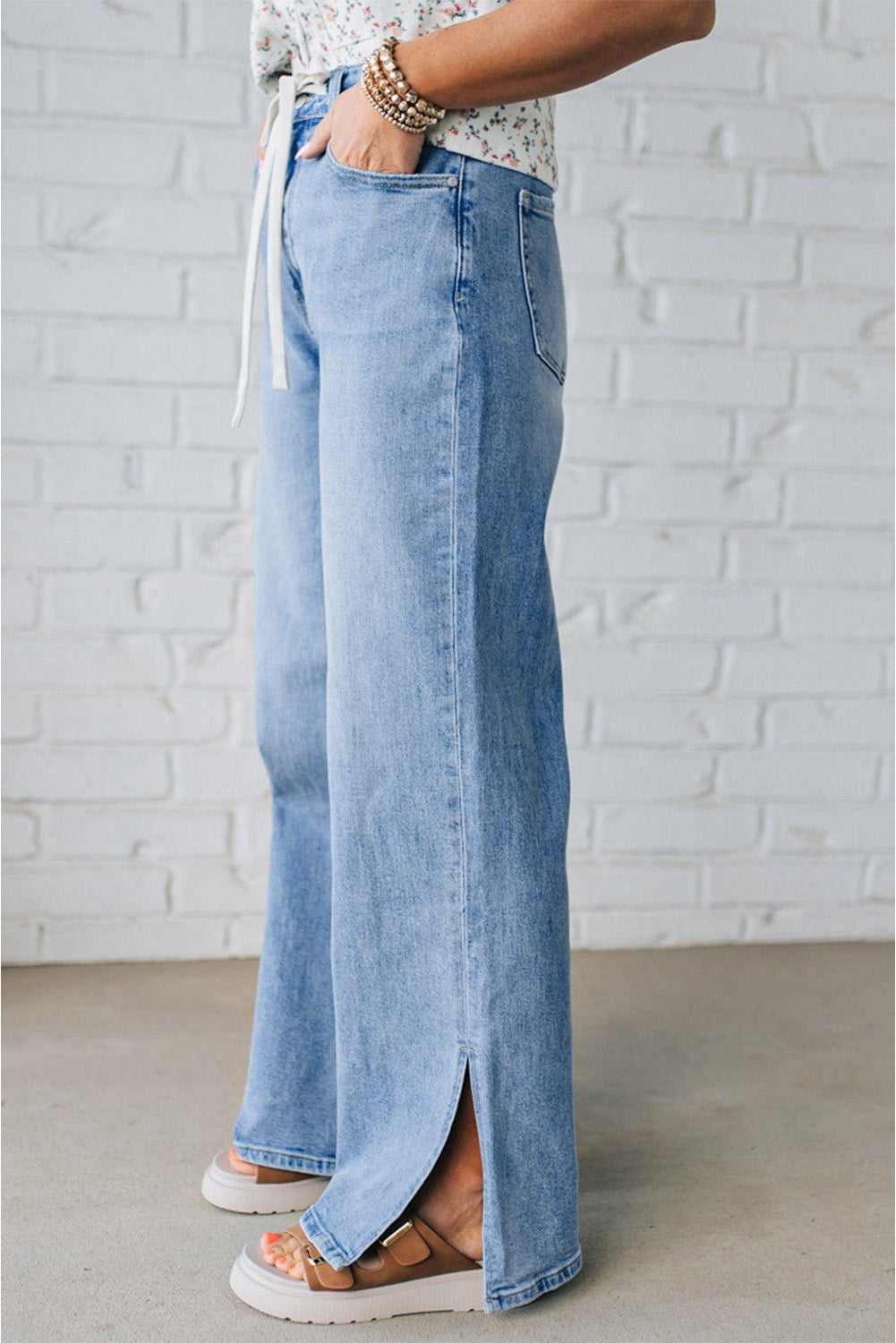 Jeans casuais com cordão de cinturão Myosotis Slit Leg