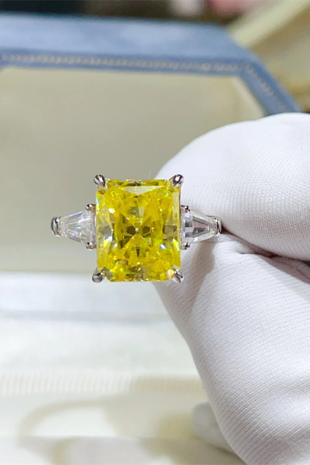 5 Carat Moissanite 925 Sterling Silver Ring | Redblad 18K Solid Gold & Certified Diamond Rings