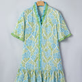 Himmelblo botanesch Blummenprint mat Rüschen-Trim V-Hals-Knäppchen Front locker Kleed - Foto 4