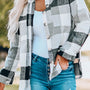 Veste à manches longues à carreaux gris à blocs de couleur boutonnée avec poche