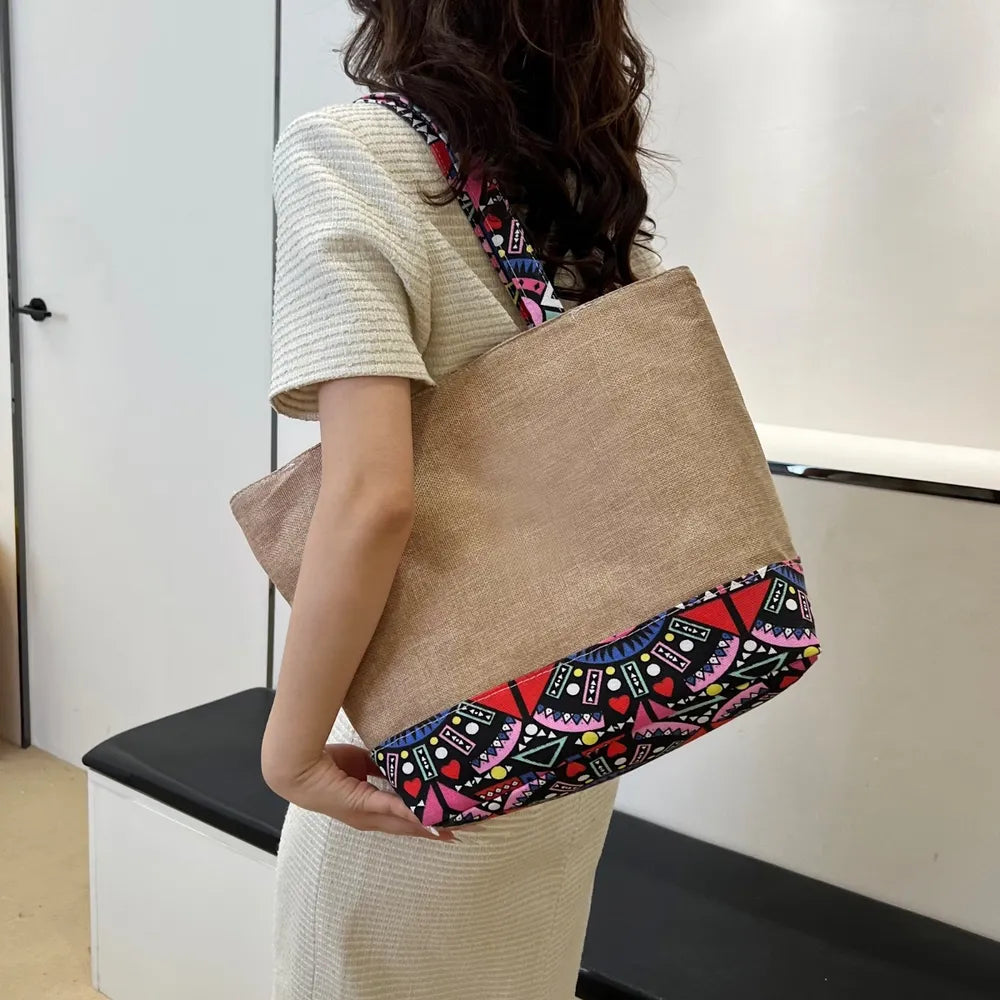 Geometric Medium Tote Bag - Exclusive Women Fashion & Apparel | Redblad Official