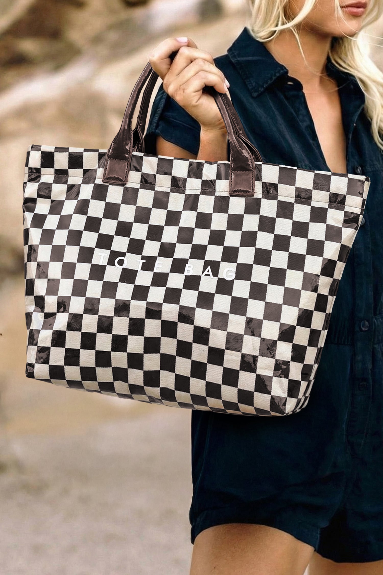 Schwarz-weiß-karierte, glänzende PU-Leder-Tote-Tasche – Damesmode Afbeelding 4