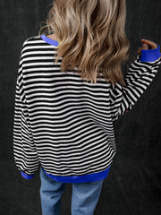 Himmelblauer Streifen übergroßer Pullover mit kontrastartigem Schnitt - Miniatuur